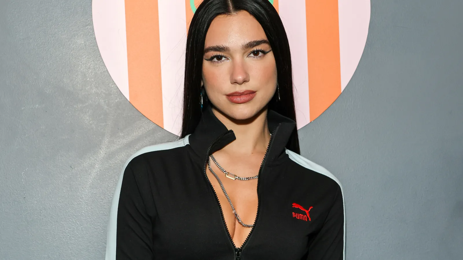 How Tall Is Dua Lipa